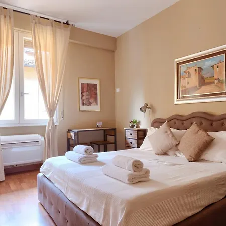 Ponte Vecchio 2 Apartament *