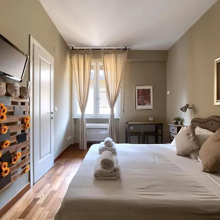 Ponte Vecchio 2 Apartament Florencja